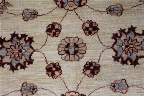 Pishavar Beige Hand Knotted 411 X 610 Area Rug 250-27156 Image 6
