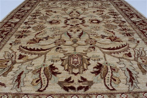 Pishavar Beige Hand Knotted 53 X 67 Area Rug 250-27179 Image 6