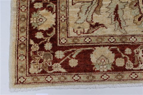 Pishavar Beige Hand Knotted 53 X 67 Area Rug 250-27179 Image 9