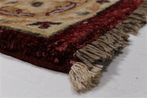 Pishavar Beige Hand Knotted 47 X 79 Area Rug 250-27180 Image 8