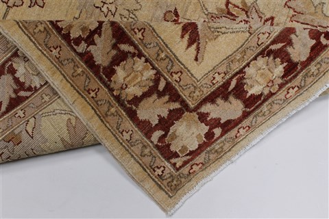 Pishavar Beige Hand Knotted 50 X 68 Area Rug 250-27182 Image 2