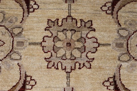 Pishavar Beige Hand Knotted 50 X 68 Area Rug 250-27182 Image 6