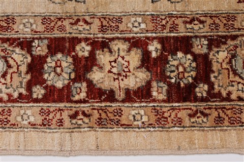 Pishavar Beige Hand Knotted 53 X 69 Area Rug 250-27187 Image 4