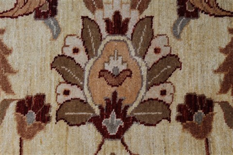 Pishavar Beige Hand Knotted 55 X 70 Area Rug 250-27190 Image 10