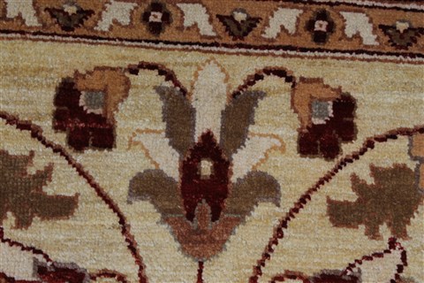 Pishavar Beige Hand Knotted 55 X 70 Area Rug 250-27190 Image 9