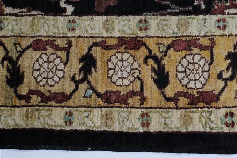 Pishavar Beige Hand Knotted 52 X 70 Area Rug 250-27193 Image 5