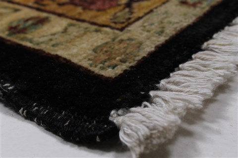 Pishavar Beige Hand Knotted 52 X 70 Area Rug 250-27193 Image 8