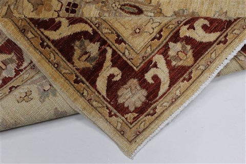 Pishavar Beige Hand Knotted 50 X 67 Area Rug 250-27194 Image 1