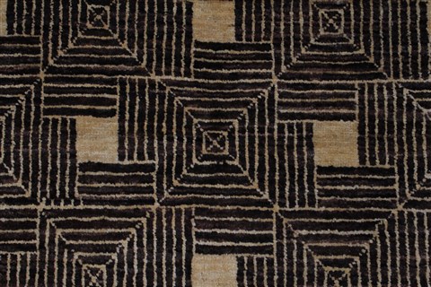 Modern Beige Hand Knotted 411 X 64 Area Rug 250-27200 Image 4