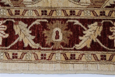 Pishavar Beige Hand Knotted 50 X 66 Area Rug 250-27202 Image 5