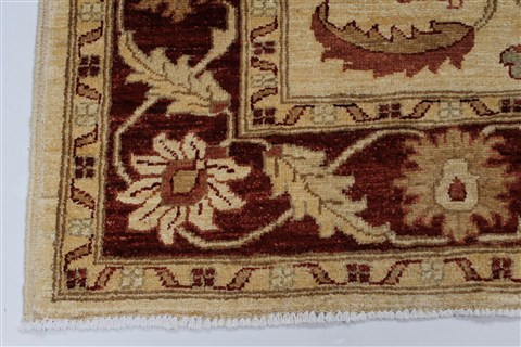 Pishavar Beige Hand Knotted 50 X 66 Area Rug 250-27202 Image 7
