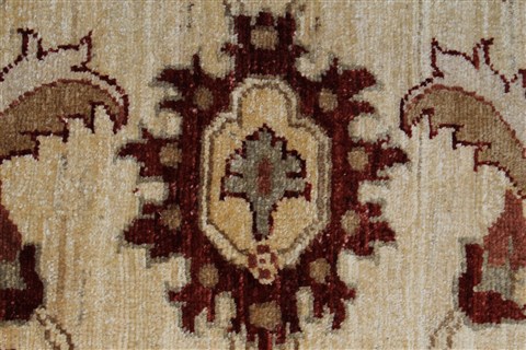 Pishavar Beige Hand Knotted 50 X 66 Area Rug 250-27202 Image 9