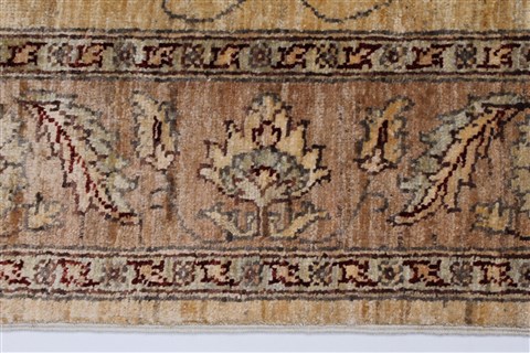 Pishavar Beige Hand Knotted 410 X 65 Area Rug 250-27203 Image 4