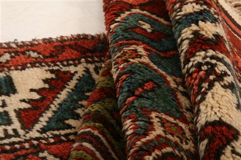 Kazak Red Hand Knotted 311 X 48 Area Rug 253-27217 Image 3