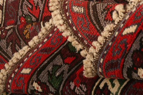 Shirvan Red Hand Knotted 41 X 57 Area Rug 253-27228 Image 5