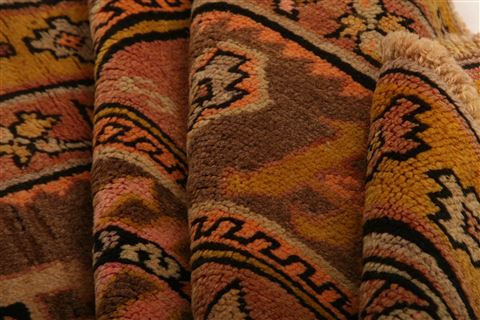 Shirvan Brown Hand Knotted 37 X 67 Area Rug 253-27232 Image 4