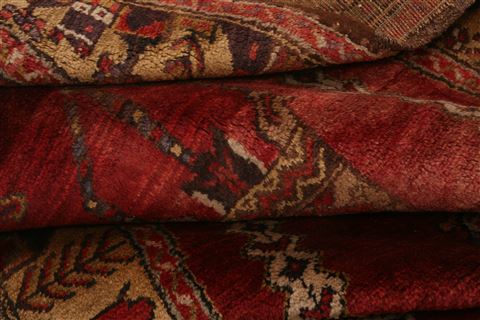Kazak Red Hand Knotted 32 X 55 Area Rug 253-27241 Image 4