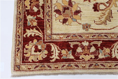 Pishavar Beige Hand Knotted 46 X 64 Area Rug 250-27272 Image 7