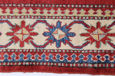 Pishavar Beige Hand Knotted 38 X 54 Area Rug 250-27284 Image 5