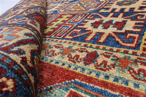 Kazak Red Hand Knotted 40 X 56 Area Rug 250-27309 Image 1
