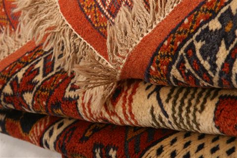 Gabbeh Red Hand Knotted 310 X 61 Area Rug 253-27310 Image 4