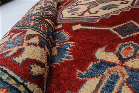 Kazak Red Hand Knotted 40 X 54 Area Rug 250-27318 Image 12