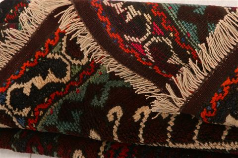 Kazak Red Hand Knotted 311 X 55 Area Rug 253-27321 Image 4
