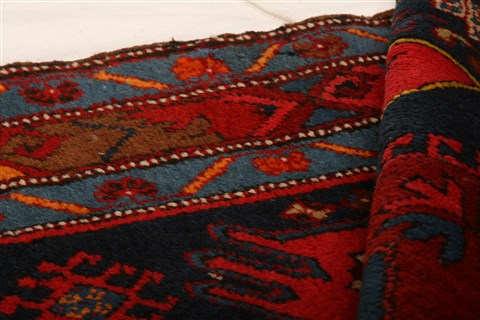 Kazak Red Hand Knotted 311 X 63 Area Rug 253-27323 Image 4