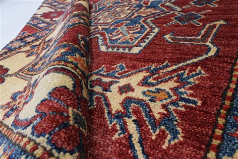 Kazak Red Hand Knotted 42 X 60 Area Rug 250-27325 Image 12