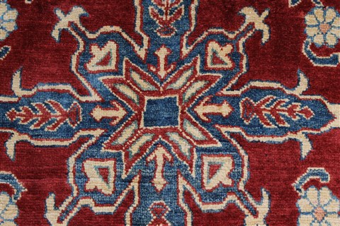 Kazak Red Hand Knotted 37 X 56 Area Rug 250-27328 Image 6