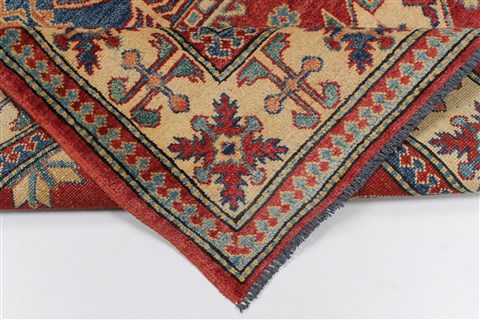 Kazak Red Hand Knotted 40 X 50 Area Rug 250-27349 Image 2