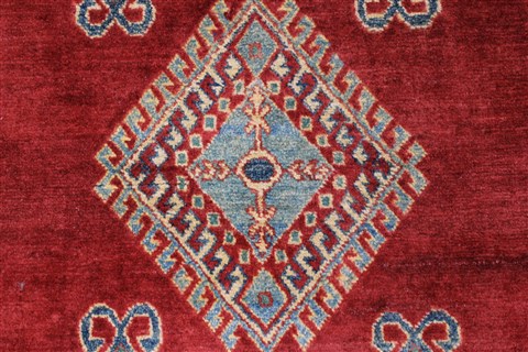 Kazak Red Hand Knotted 37 X 59 Area Rug 250-27353 Image 6