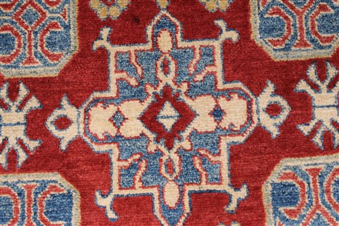 Kazak Red Hand Knotted 37 X 58 Area Rug 250-27354 Image 4