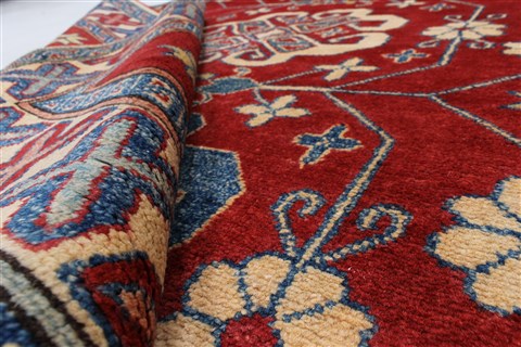 Kazak Red Hand Knotted 45 X 62 Area Rug 250-27356 Image 11