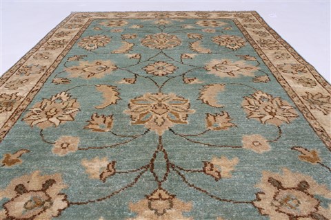 Pishavar Beige Hand Knotted 33 X 410 Area Rug 250-27370 Image 4