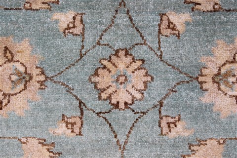 Pishavar Beige Hand Knotted 33 X 410 Area Rug 250-27370 Image 6