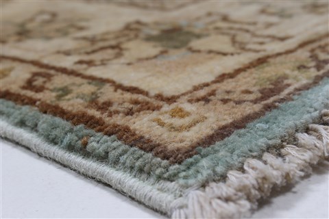 Pishavar Beige Hand Knotted 33 X 410 Area Rug 250-27370 Image 8