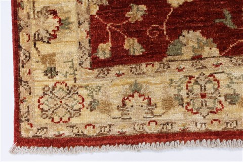 Pishavar Beige Hand Knotted 32 X 49 Area Rug 250-27380 Image 7