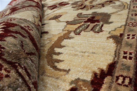 Pishavar Beige Hand Knotted 34 X 49 Area Rug 250-27381 Image 12