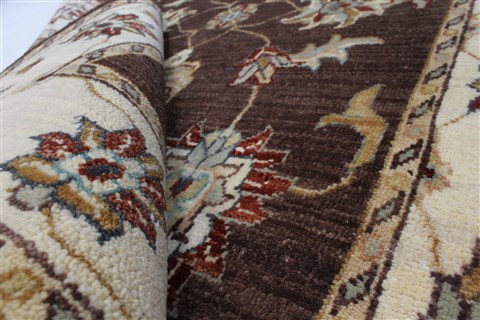 Ziegler Beige Hand Knotted 30 X 54 Area Rug 250-27387 Image 1