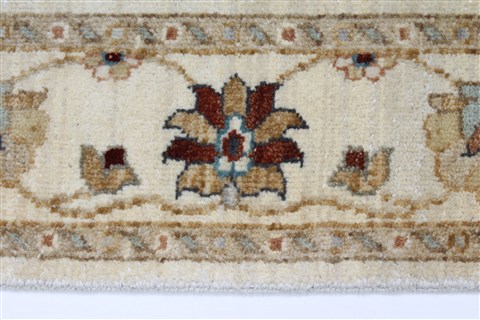 Ziegler Beige Hand Knotted 31 X 52 Area Rug 250-27389 Image 2