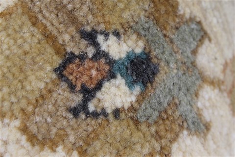 Ziegler Beige Hand Knotted 31 X 52 Area Rug 250-27389 Image 8