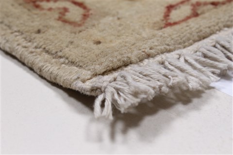 Pishavar Beige Hand Knotted 36 X 52 Area Rug 250-27394 Image 8