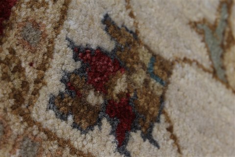 Pishavar Beige Hand Knotted 31 X 51 Area Rug 250-27408 Image 9