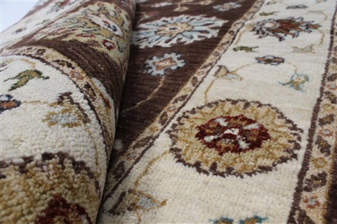 Ziegler Beige Hand Knotted 32 X 411 Area Rug 250-27413 Image 10