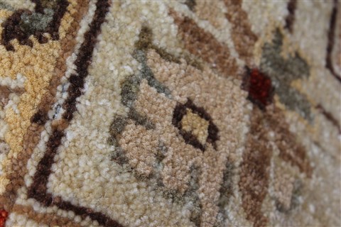 Ziegler Beige Hand Knotted 34 X 410 Area Rug 250-27423 Image 9