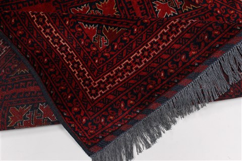 Kunduz Blue Hand Knotted 31 X 49 Area Rug 250-27434 Image 10