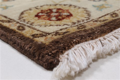 Ziegler Beige Hand Knotted 31 X 52 Area Rug 250-27438 Image 8