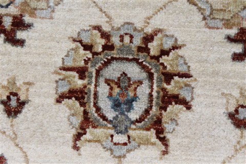 Ziegler Beige Hand Knotted 31 X 54 Area Rug 250-27440 Image 7