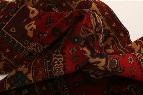 Kazak Red Hand Knotted 45 X 65 Area Rug 100-27447 Image 2